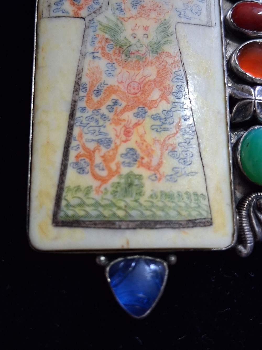 This sterling silver pendant Brooch Dragon by designer Amy Kahn Russell (AKR) - Picture 3 of 7